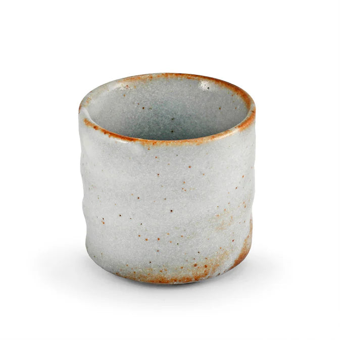 White Shino Yunomi Teacup 5 fl oz 2.72" dia 白色 城市 茶杯