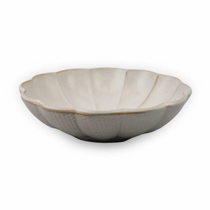 日本制 象牙色 手工 花版型 碗 Kikka Daisy Kobiki Ivory Salad Bowl 18 fl oz / 7.05" dia