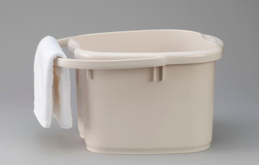 日本 足浴盆 Senka Foot Soaking Bucket Ivory 足部尺寸达 30cm 象牙色