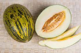 圣诞瓜 Santa Claus Melon Sapo Melon 甜嫩多汁  1ct